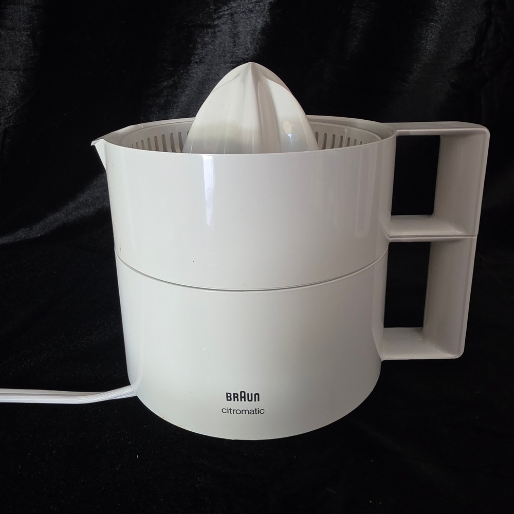 Braun Citromatic Electric Citrus Juicer White Type 4173 Mid Century Modern Style